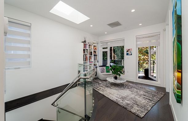 6007 Larch Street Kerrisdale