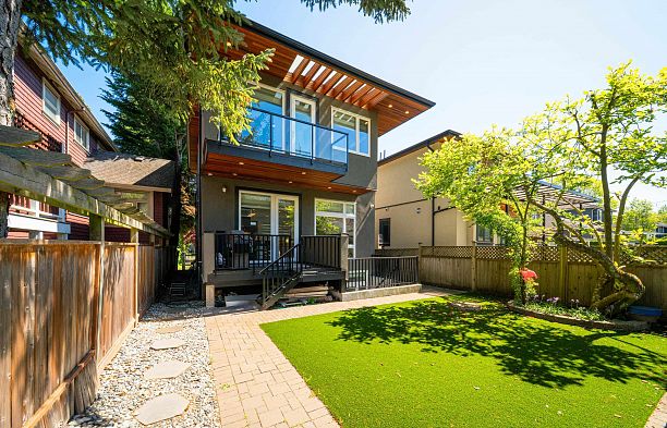 6007 Larch Street Kerrisdale