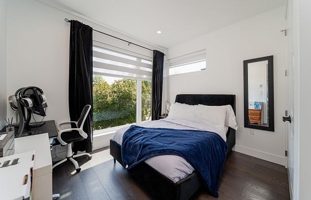 6007 Larch Street Kerrisdale