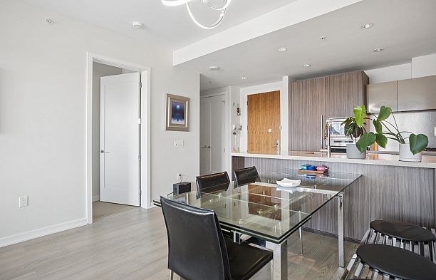 906 181 W 1st Avenue False Creek