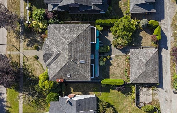 2677 W 34th Avenue MacKenzie Heights
