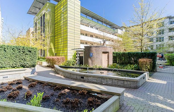 906 181 W 1st Avenue False Creek