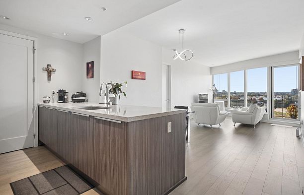 906 181 W 1st Avenue False Creek