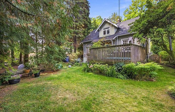 6048 Elm Street Kerrisdale
