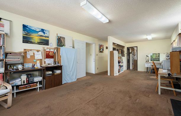 1594 W 68th Avenue S.W. Marine