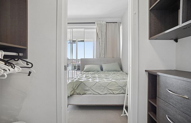 906 181 W 1st Avenue False Creek