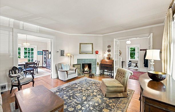 6048 Elm Street Kerrisdale