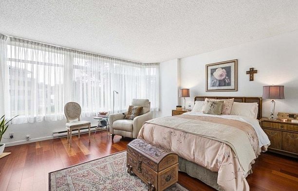 215 456 Moberly Road False Creek
