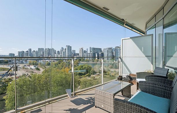 906 181 W 1st Avenue False Creek