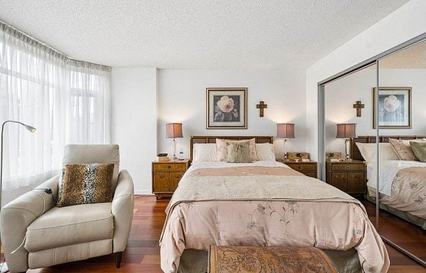 215 456 Moberly Road False Creek