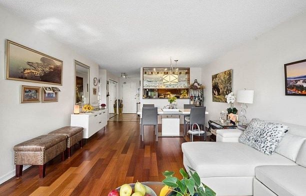 215 456 Moberly Road False Creek