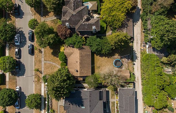 2677 W 35th Avenue MacKenzie Heights