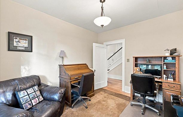 6048 Elm Street Kerrisdale