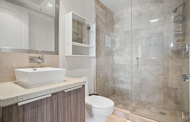 906 181 W 1st Avenue False Creek