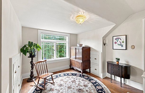6048 Elm Street Kerrisdale