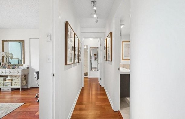 215 456 Moberly Road False Creek