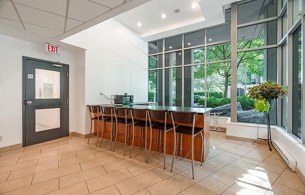 1005 1328 W Pender Street Coal Harbour