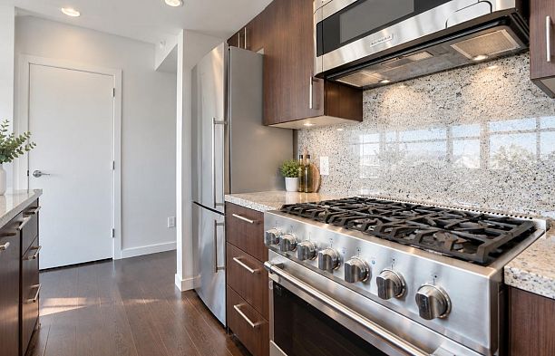 1502 138 W 1st Avenue False Creek
