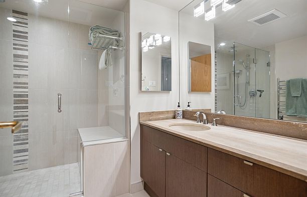 602 1490 Pennyfarthing Drive False Creek