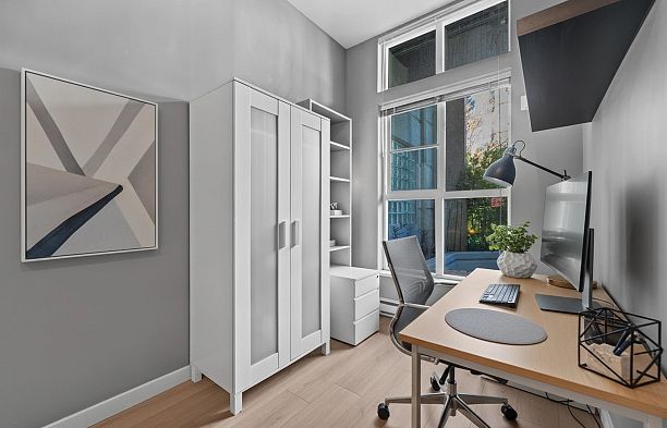 102 2102 W 38th Avenue Kerrisdale
