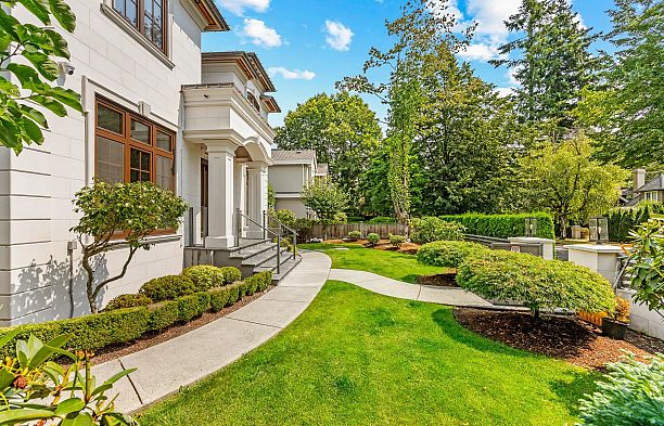 2867 W 44th Avenue Kerrisdale