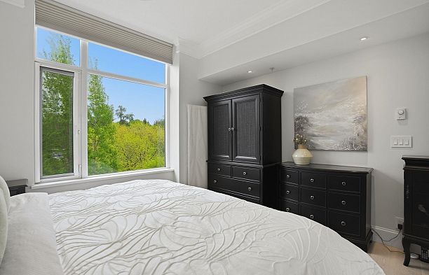 PH711 4759 Valley Drive Quilchena