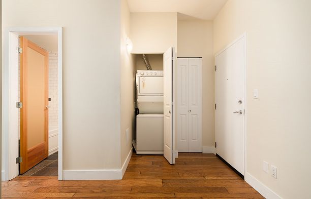 322 8988 Hudson Street Marpole