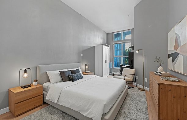 102 2102 W 38th Avenue Kerrisdale