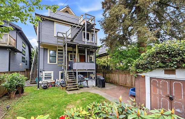 21 E 22nd Avenue Main