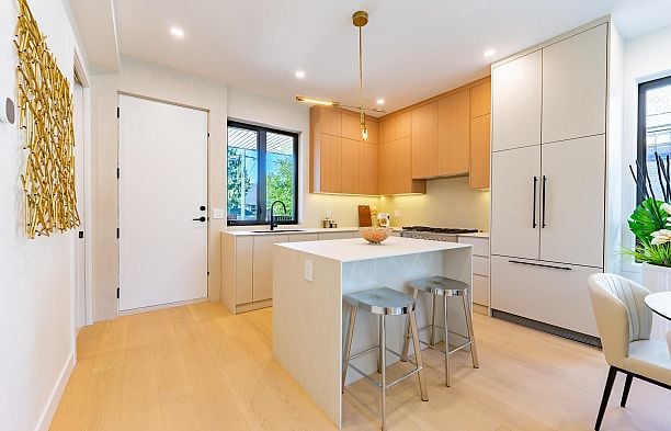 6577 Lime Street S.W. Marine