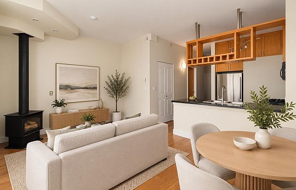 322 8988 Hudson Street Marpole