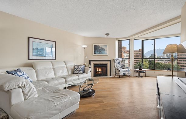 602 1490 Pennyfarthing Drive False Creek