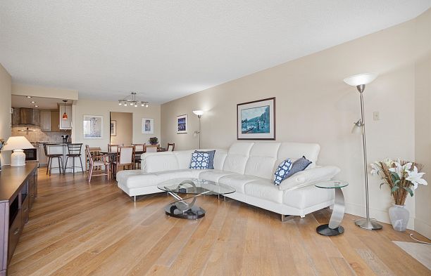 602 1490 Pennyfarthing Drive False Creek