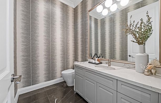 2867 W 44th Avenue Kerrisdale