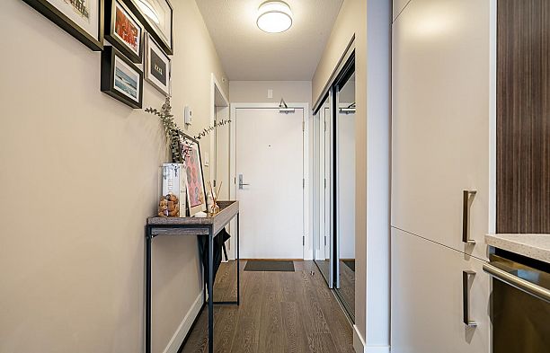 524 1783 Manitoba Street False Creek