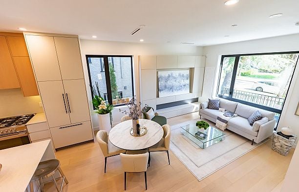6577 Lime Street S.W. Marine
