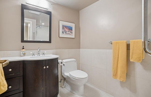 602 1490 Pennyfarthing Drive False Creek