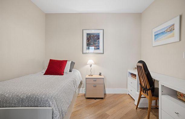 602 1490 Pennyfarthing Drive False Creek