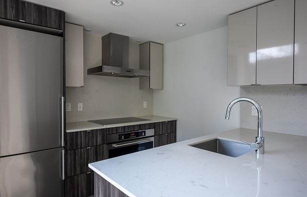 706 1788 Columbia Street False Creek