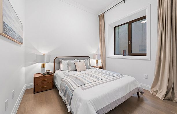 2867 W 44th Avenue Kerrisdale