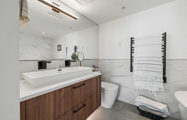 807 590 Nicola Street Coal Harbour