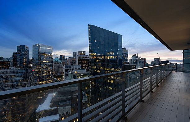 3804 1011 W Cordova Street Coal Harbour