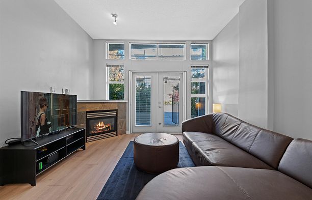 102 2102 W 38th Avenue Kerrisdale