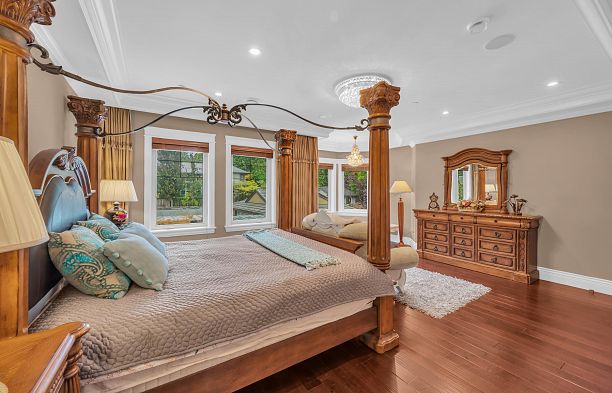 2769 W 49th Avenue Kerrisdale