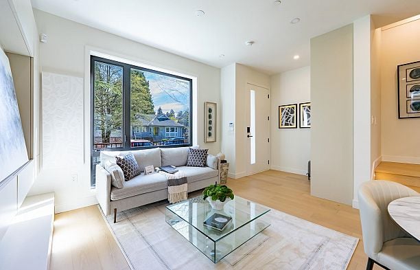 6577 Lime Street S.W. Marine