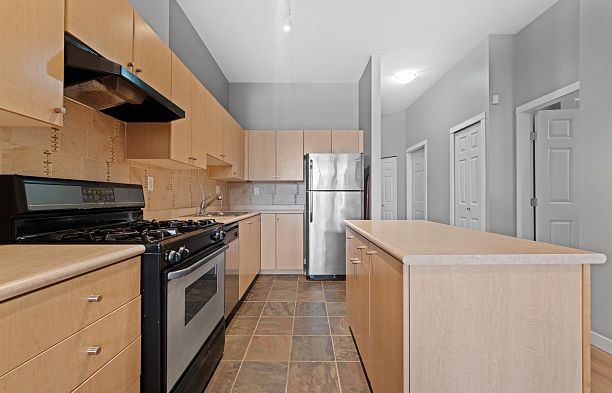 102 2102 W 38th Avenue Kerrisdale