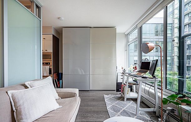 524 1783 Manitoba Street False Creek