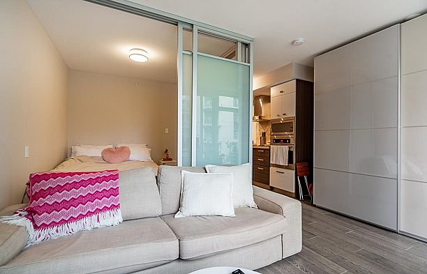524 1783 Manitoba Street False Creek