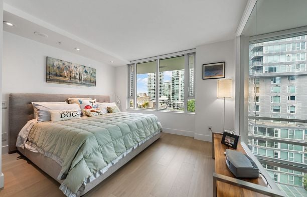 807 590 Nicola Street Coal Harbour