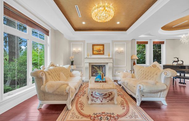 2769 W 49th Avenue Kerrisdale